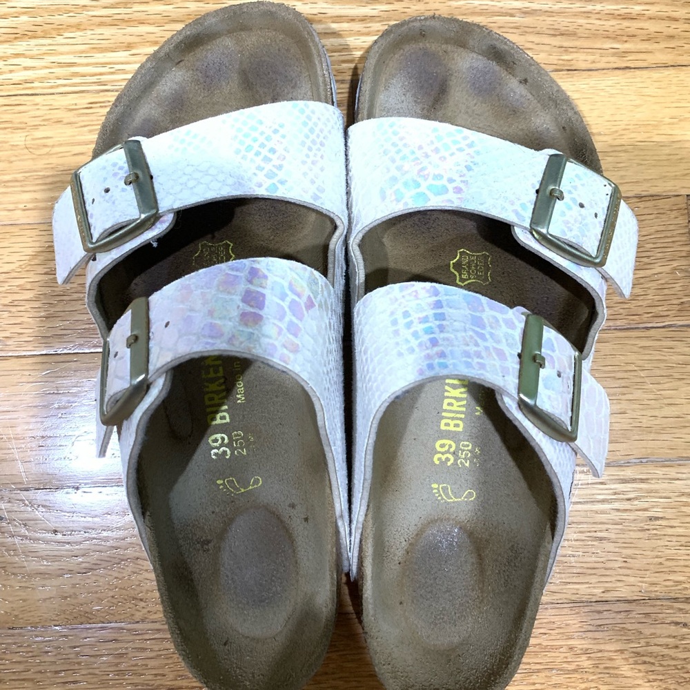 GUC Arizona Birkenstock size 39 RARE pattern